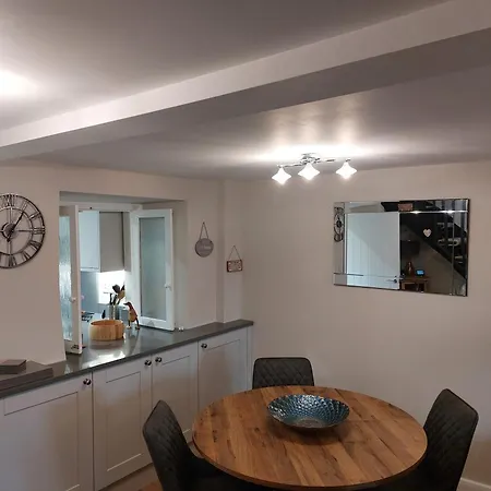 Holiday home Sunny Bank, Cark-in-cartmel