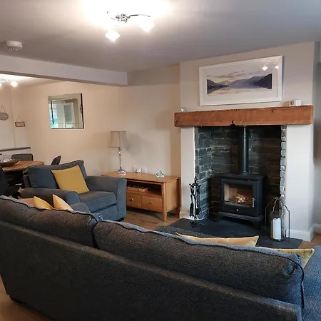 Sunny Bank, Cark-in-cartmel Holiday home Cark