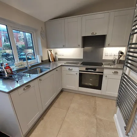 Sunny Bank, Cark-in-cartmel * Cark