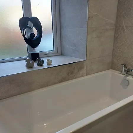 Holiday home Sunny Bank, Cark-in-cartmel *