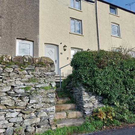 Sunny Bank, Cark-in-cartmel *